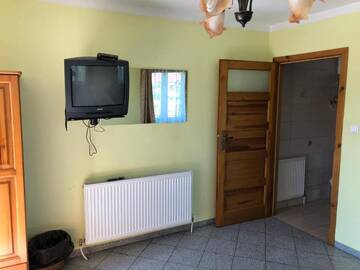 Фото номера Трехместный номер с ванной комнатой Фермерские дома Agropensjonat Furtak г. Пасленк 13